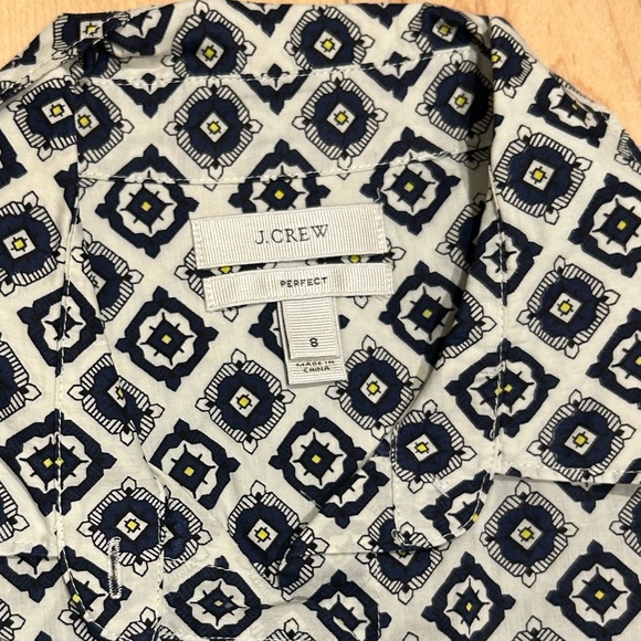 New JCrew button down Size 8 - Picture 5 of 6